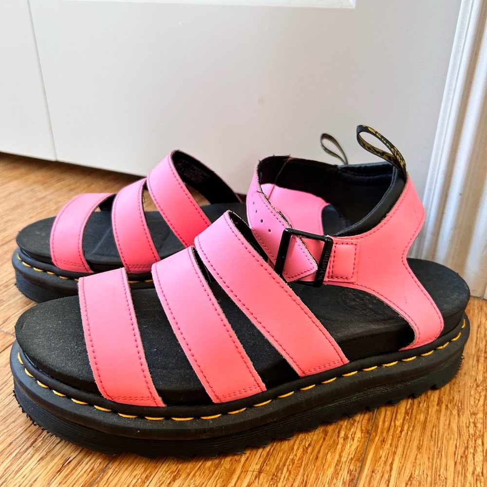 Dr Martens Blaire Hydro Leather Sandal- Pink Lemonade